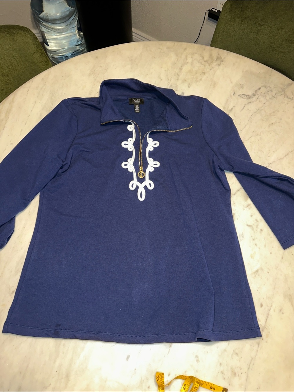 Jones New York Navy 3/4Sleeve Zip Polo with White Embroidered Trim size Large